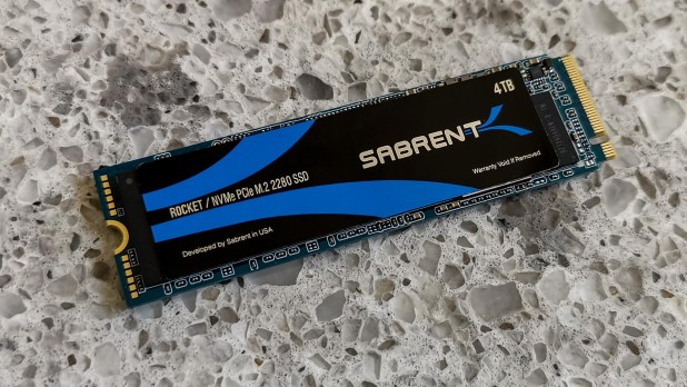 Đánh giá SSD Sabrent Rocket 4TB NVMe  – TLC Memory định nghĩa hiệu năng