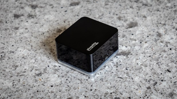 Docker Plugable USB-C Cube – Trạm docker nhỏ nhất thế giới